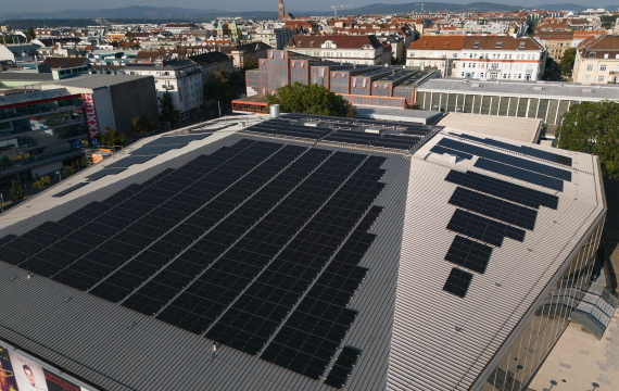 Wiener Stadthalle PV-Anlage Halle F © David Bohmann